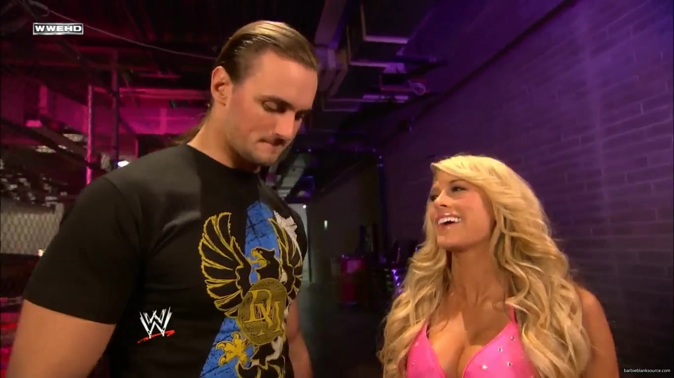 SMACKDOWN_594_JANUARY_072C_2011_0118.jpg
