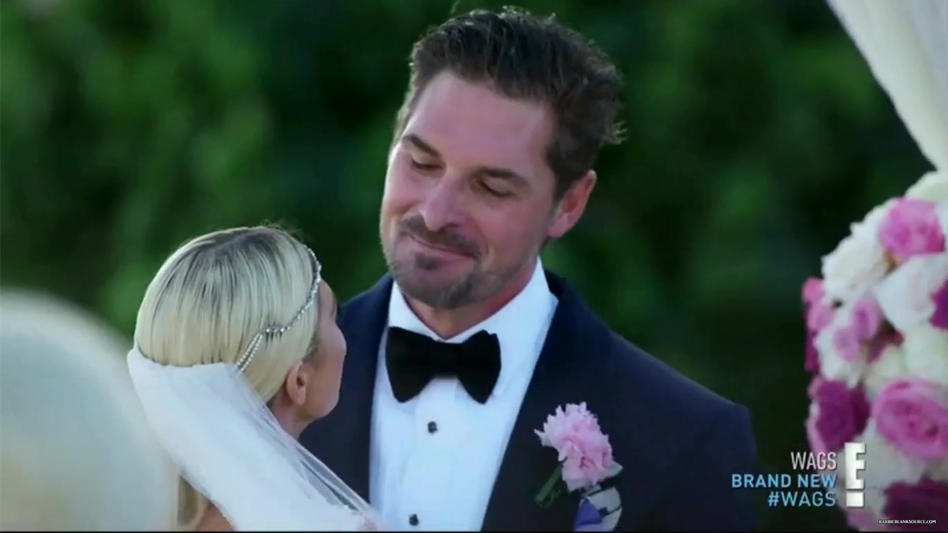 WAGS_S02E06_A_Wag_Wedding_HDTV_x264-CRiMSON_3014.jpg