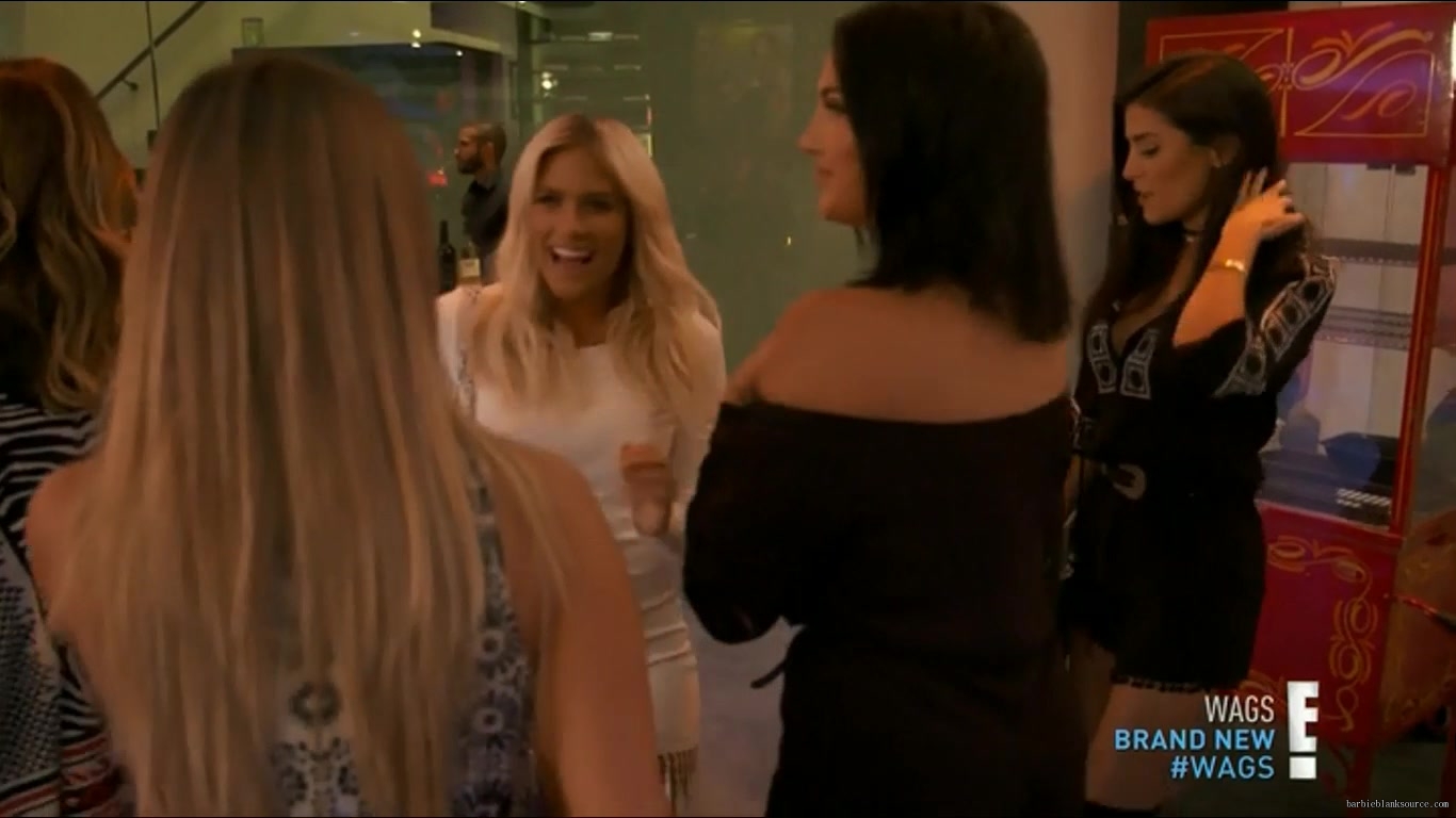 WAGS_S02E11_Trouble_in_Paradise_HDTV_x264-RBB_0191.jpg