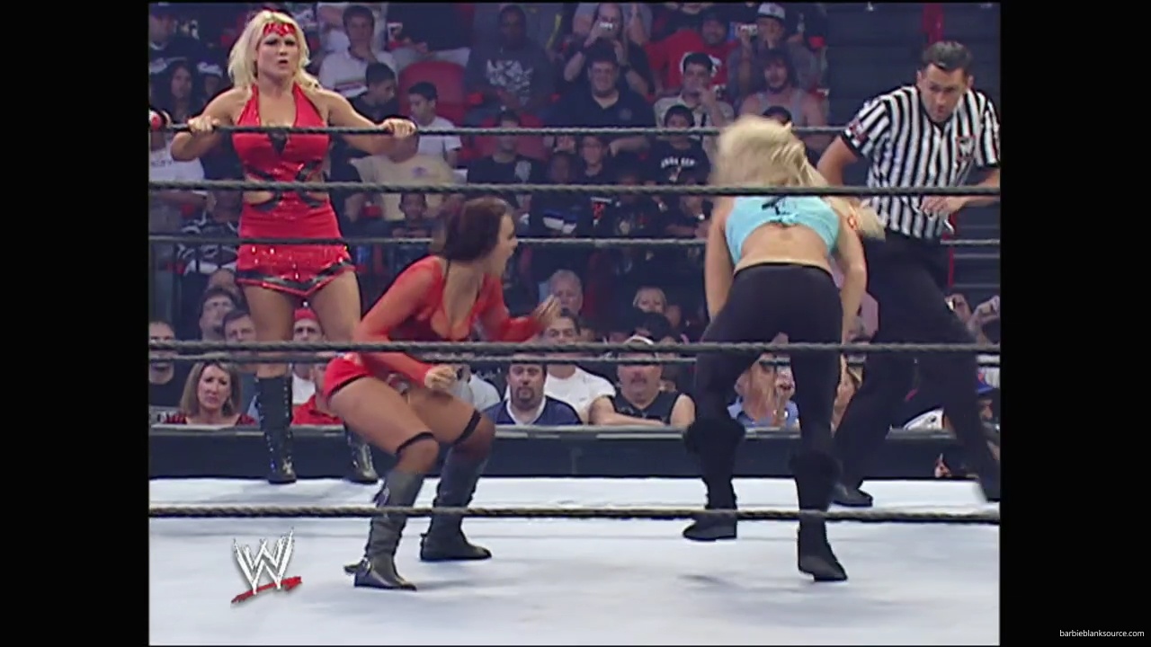WWE_Survivor_Series_2007_Beth_Jillian_Layla_Melina_Victoria_vs_Kelly_Maria_Michelle_Mickie_Torrie_mp40259.jpg
