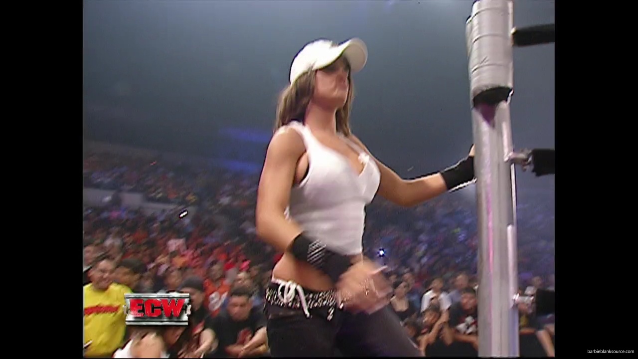 WWE_ECW_07_17_07_Extreme_Expose_Segment_mp40086.jpg