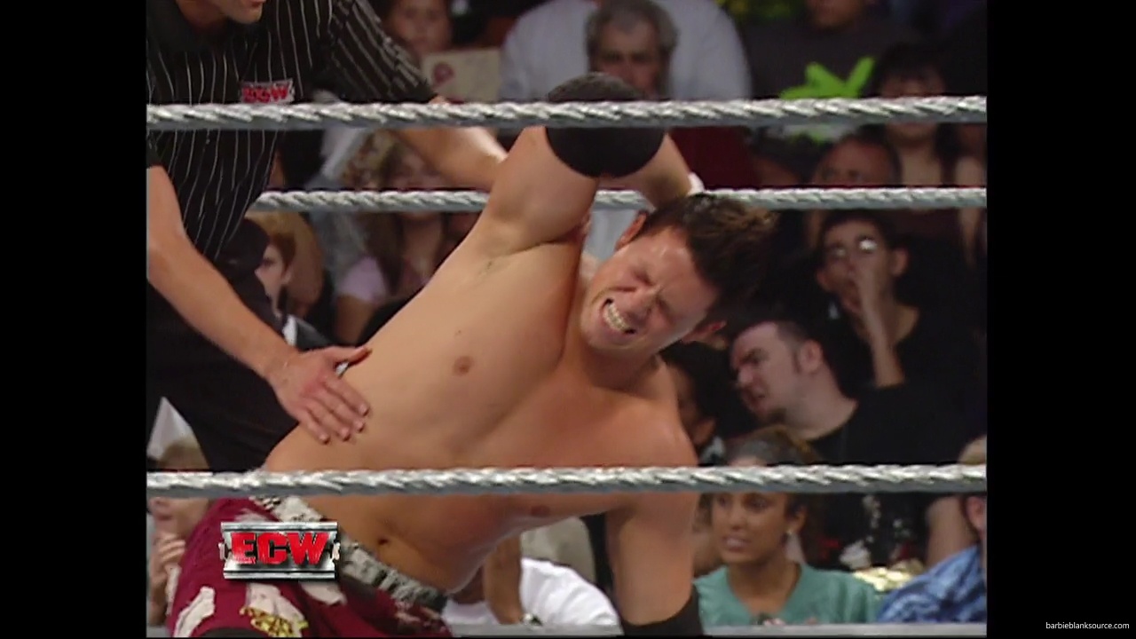 WWE_ECW_07_31_07_Extreme_Expose_Ringside_mp40178.jpg