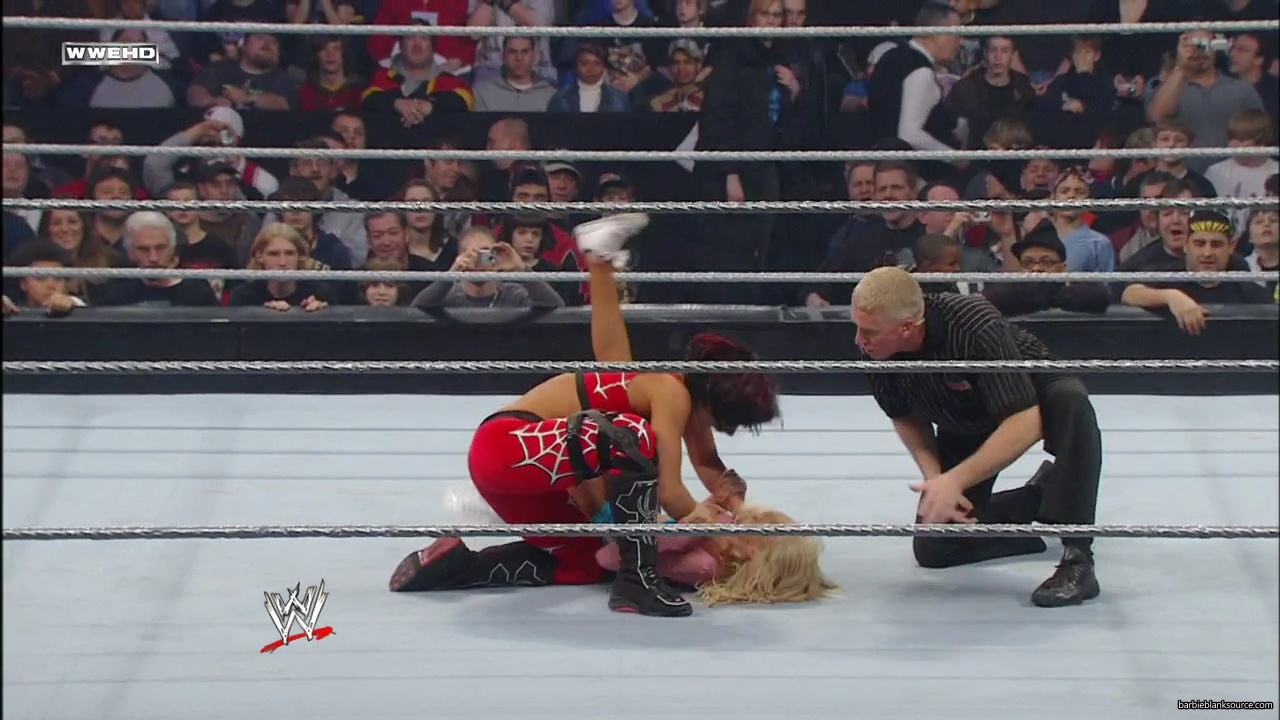 WWE_ECW_01_29_08_Kelly_vs_Victoria_mp41039.jpg