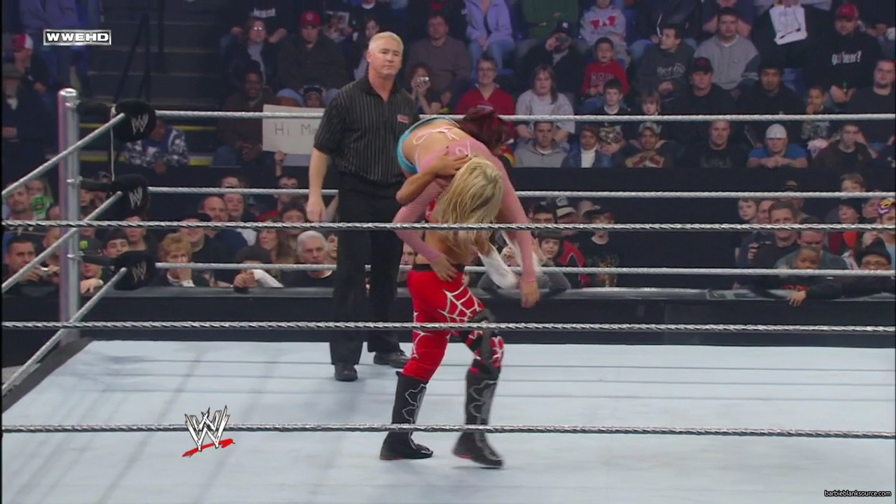 WWE_ECW_01_29_08_Kelly_vs_Victoria_mp41054.jpg
