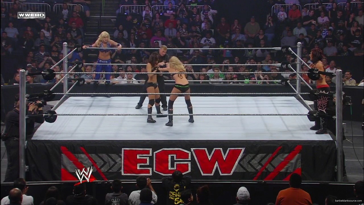 WWE_ECW_02_05_08_Kelly_Michelle_vs_Layla_Victoria_mp41324.jpg