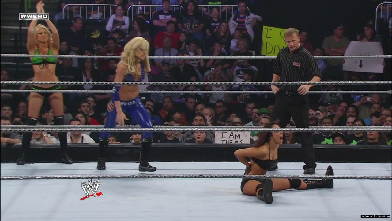 WWE_ECW_02_05_08_Kelly_Michelle_vs_Layla_Victoria_mp41354.jpg