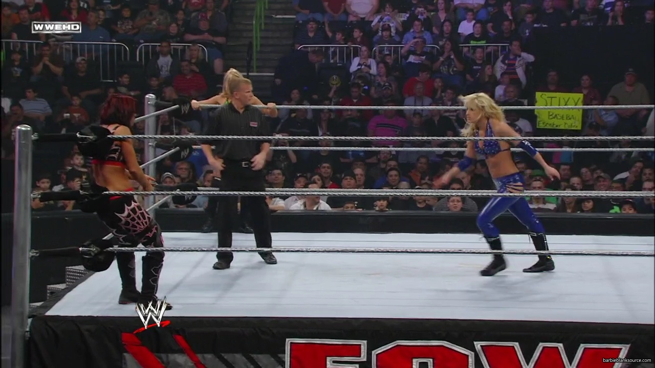 WWE_ECW_02_05_08_Kelly_Michelle_vs_Layla_Victoria_mp41385.jpg
