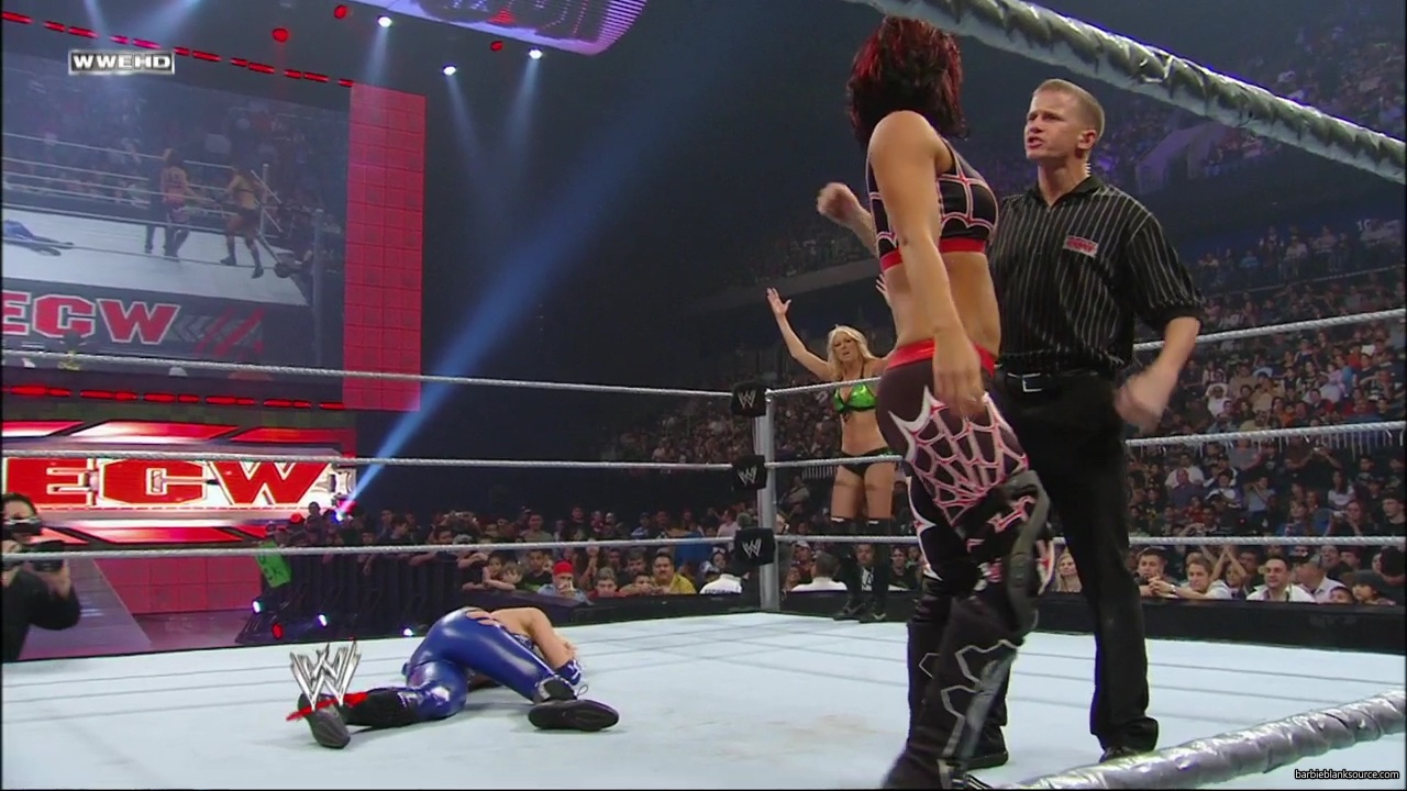 WWE_ECW_02_05_08_Kelly_Michelle_vs_Layla_Victoria_mp41412.jpg