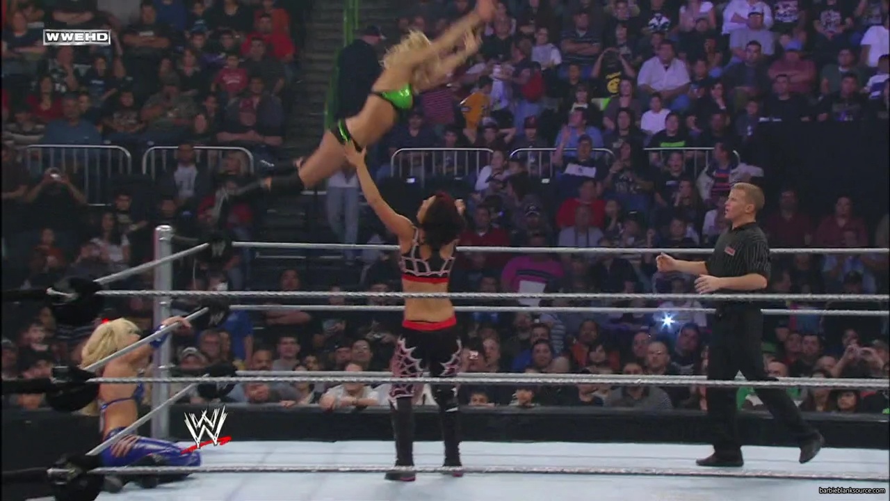 WWE_ECW_02_05_08_Kelly_Michelle_vs_Layla_Victoria_mp41431.jpg