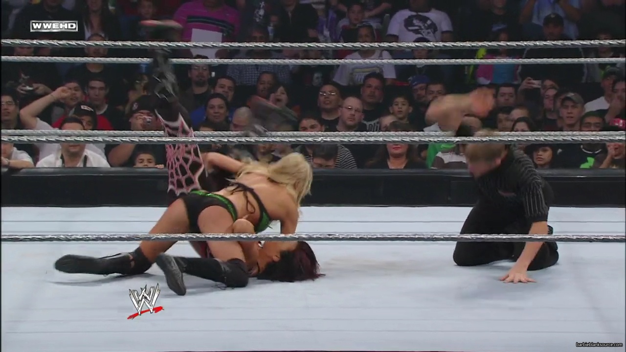 WWE_ECW_02_05_08_Kelly_Michelle_vs_Layla_Victoria_mp41434.jpg