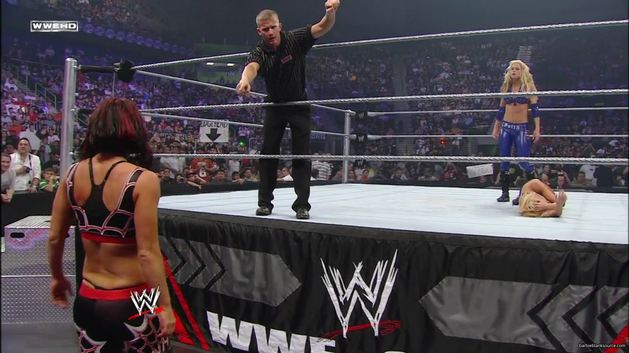 WWE_ECW_02_05_08_Kelly_Michelle_vs_Layla_Victoria_mp41482.jpg