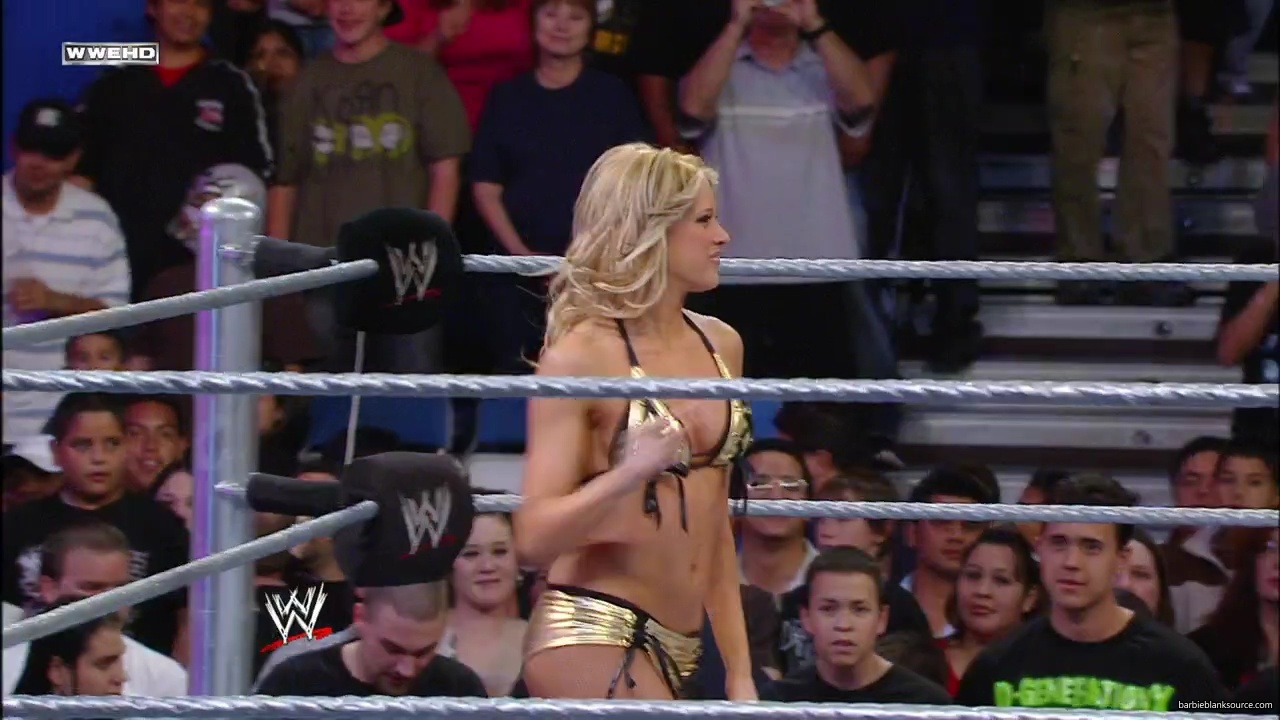 WWE_ECW_02_26_08_Kelly_Kofi_vs_Layla_Santino_mp41991.jpg
