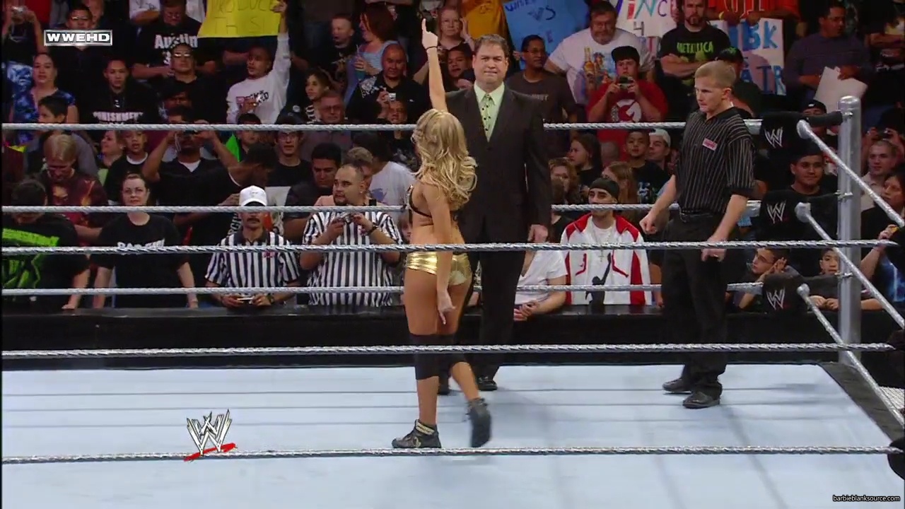 WWE_ECW_02_26_08_Kelly_Kofi_vs_Layla_Santino_mp42003.jpg