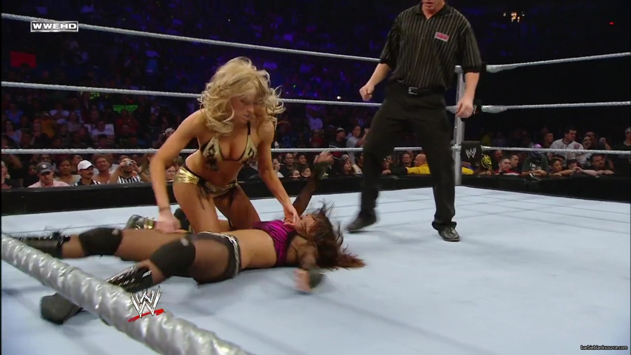 WWE_ECW_02_26_08_Kelly_Kofi_vs_Layla_Santino_mp42374.jpg