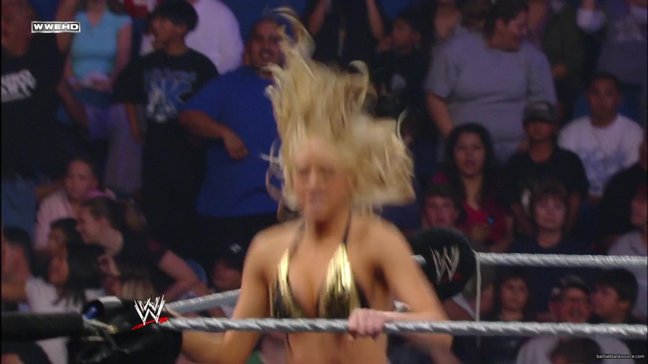 WWE_ECW_02_26_08_Kelly_Kofi_vs_Layla_Santino_mp42413.jpg