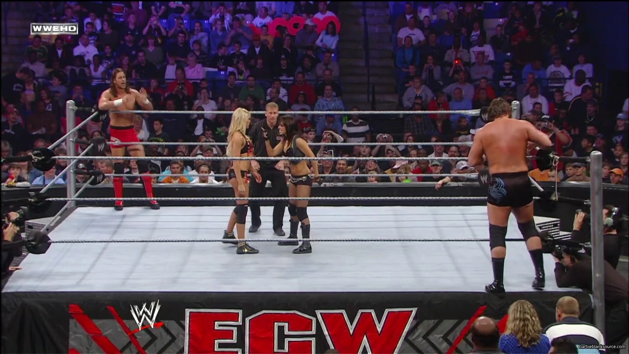 WWE_ECW_03_25_08_Kelly_Richards_vs_Knox_Layla_mp42720.jpg