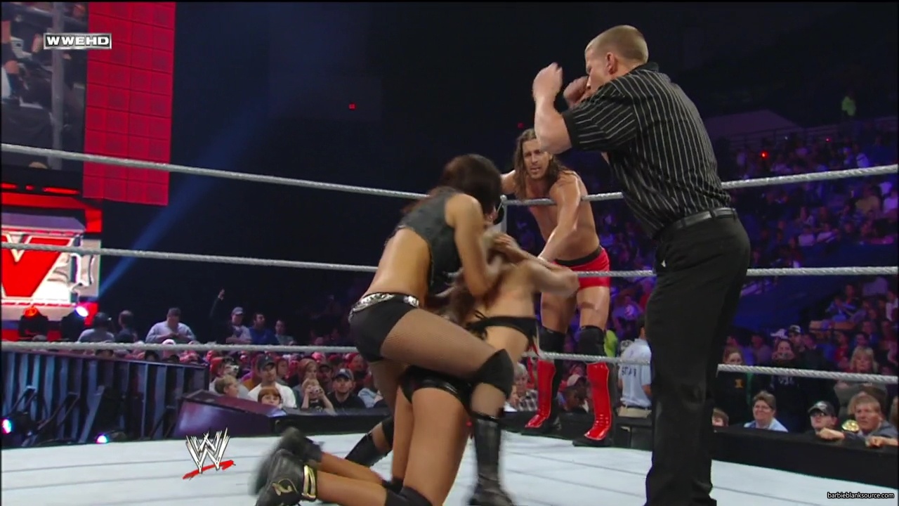 WWE_ECW_03_25_08_Kelly_Richards_vs_Knox_Layla_mp42802.jpg