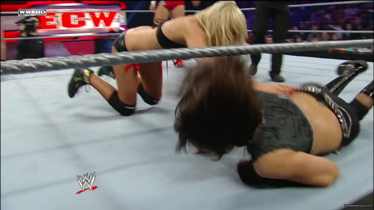 WWE_ECW_03_25_08_Kelly_Richards_vs_Knox_Layla_mp42850.jpg