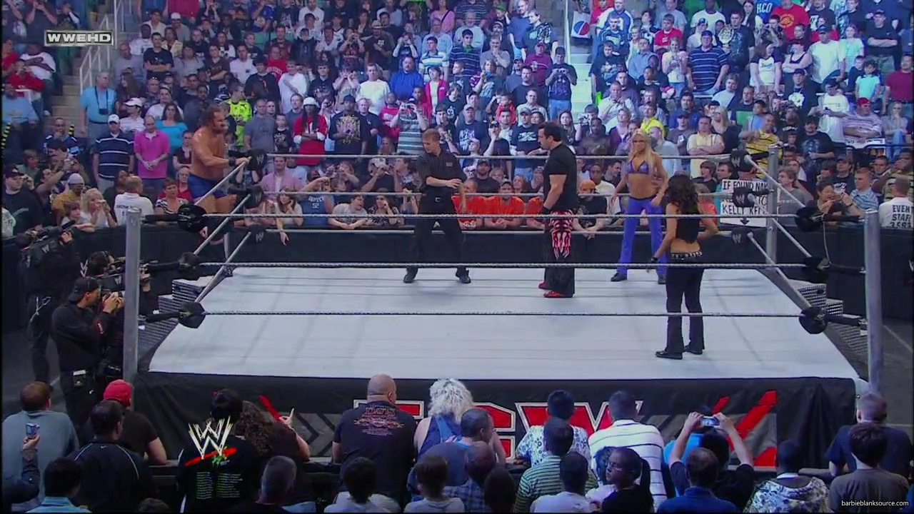 WWE_ECW_04_22_08_Dreamer_Kelly_vs_Knox_Layla_mp40147.jpg
