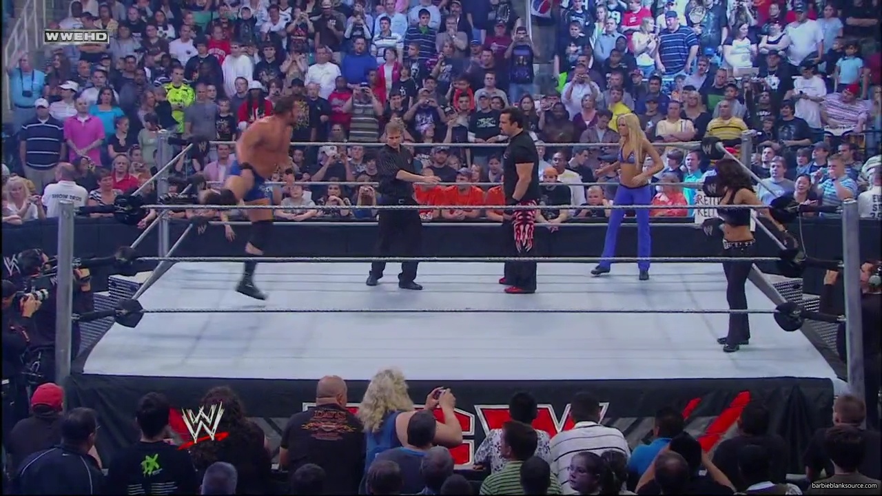 WWE_ECW_04_22_08_Dreamer_Kelly_vs_Knox_Layla_mp40150.jpg