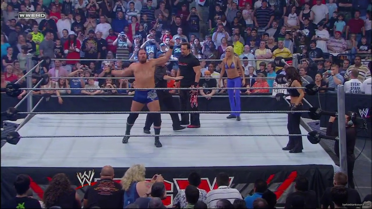 WWE_ECW_04_22_08_Dreamer_Kelly_vs_Knox_Layla_mp40151.jpg