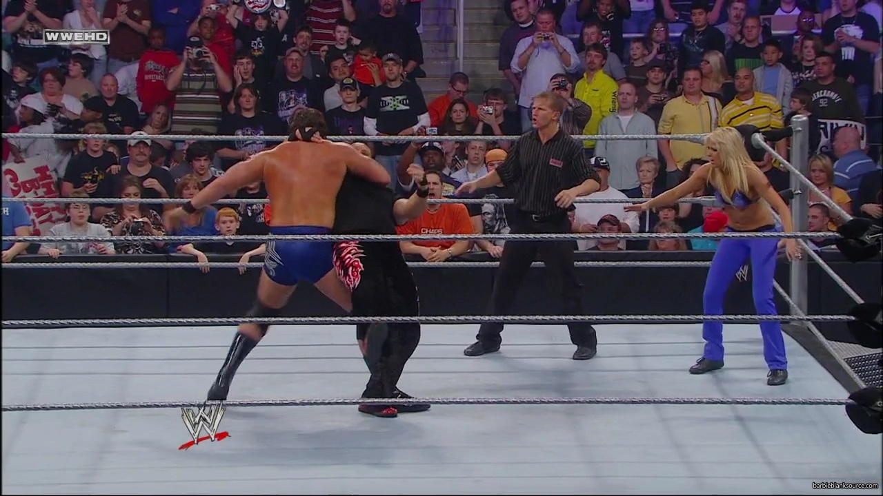 WWE_ECW_04_22_08_Dreamer_Kelly_vs_Knox_Layla_mp40308.jpg