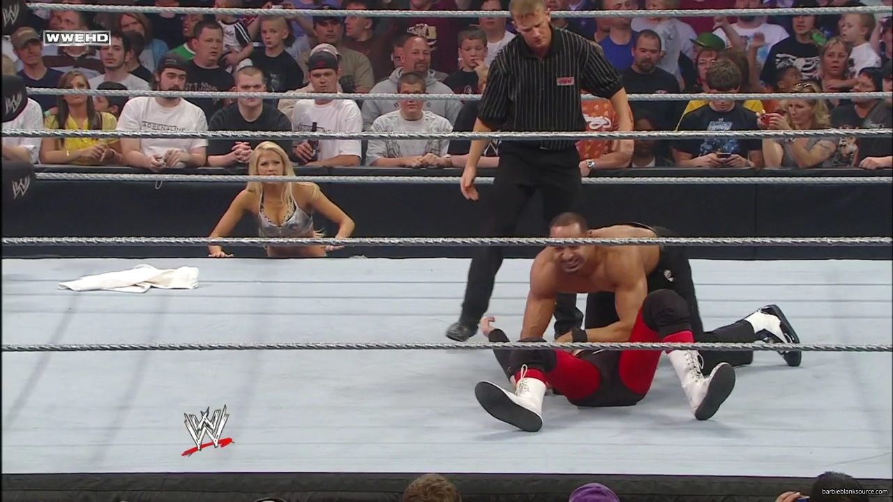 WWE_ECW_05_20_08_Colin_Kelly_vs_Knox_Layla_mp40250.jpg