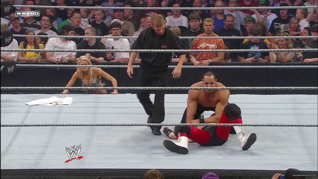 WWE_ECW_05_20_08_Colin_Kelly_vs_Knox_Layla_mp40251.jpg