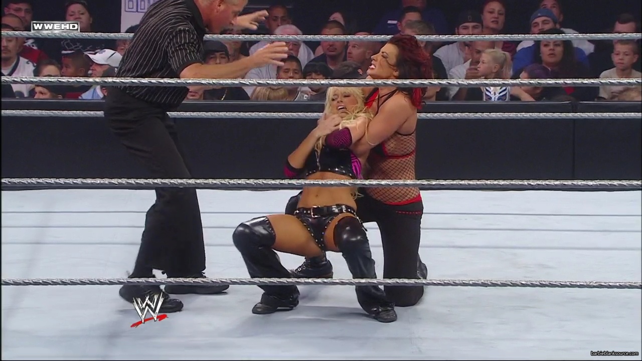 WWE_ECW_06_10_08_Kelly_vs_Victoria_mp40528.jpg