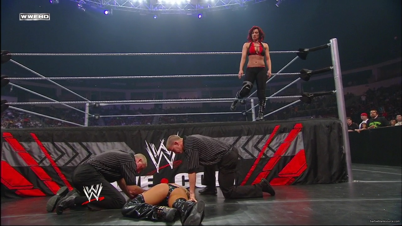WWE_ECW_06_10_08_Kelly_vs_Victoria_mp40701.jpg