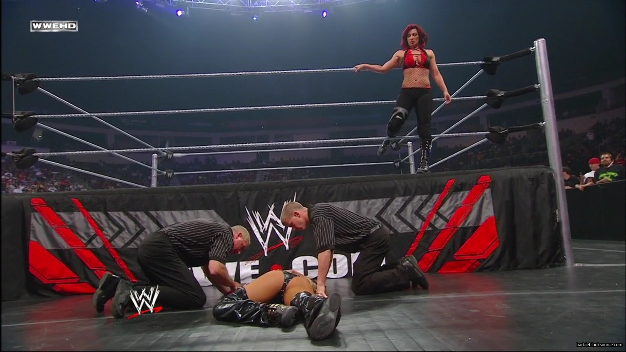 WWE_ECW_06_10_08_Kelly_vs_Victoria_mp40705.jpg