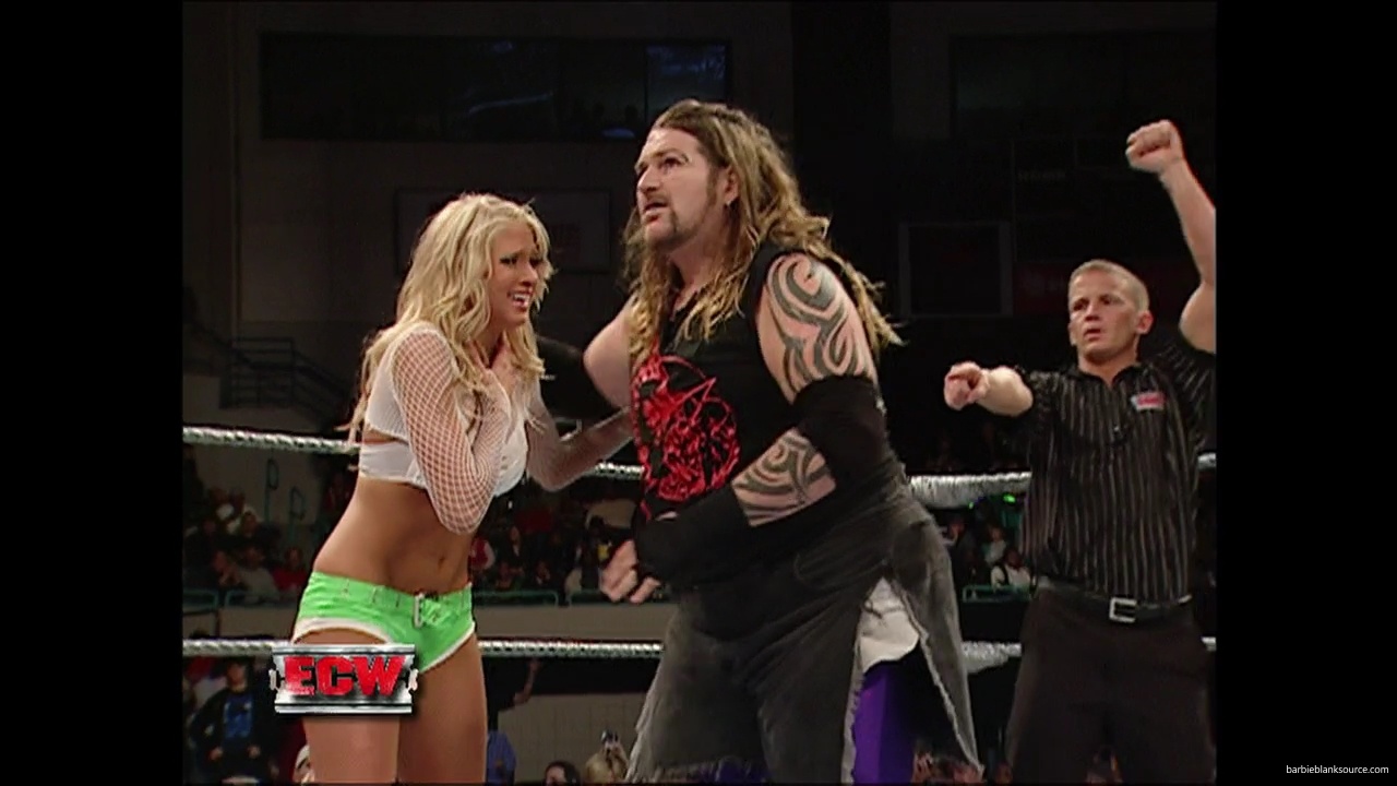 WWE_ECW_12_06_07_Balls_Kelly_vs_Kenny_Victoria_mp42278.jpg
