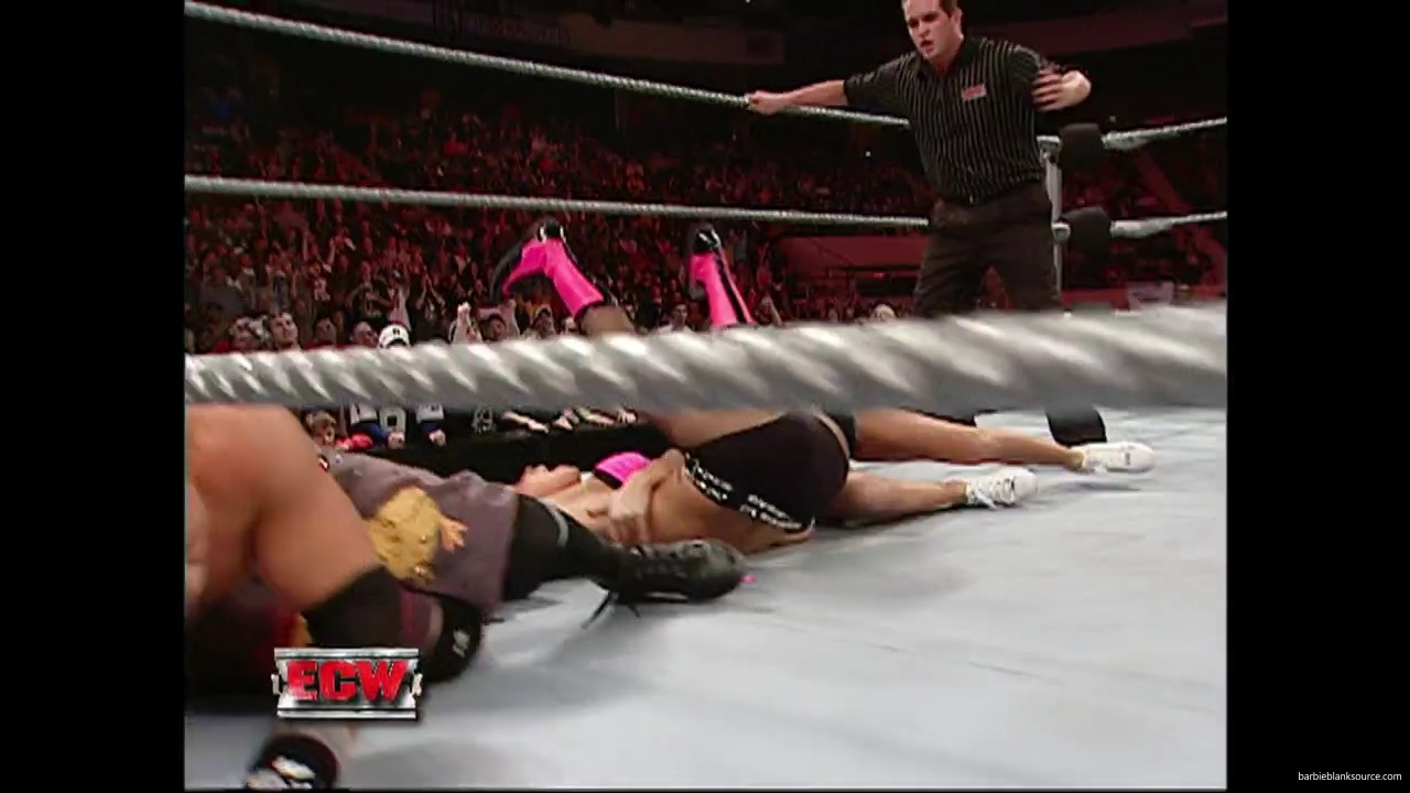 WWE_ECW_01_01_08_Jimmy_Kelly_Shannon_vs_Layla_Morrison_Miz_mp40410.jpg