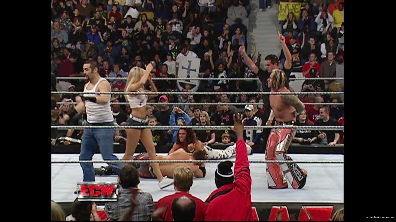 WWE_ECW_01_01_08_Jimmy_Kelly_Shannon_vs_Layla_Morrison_Miz_mp40442.jpg