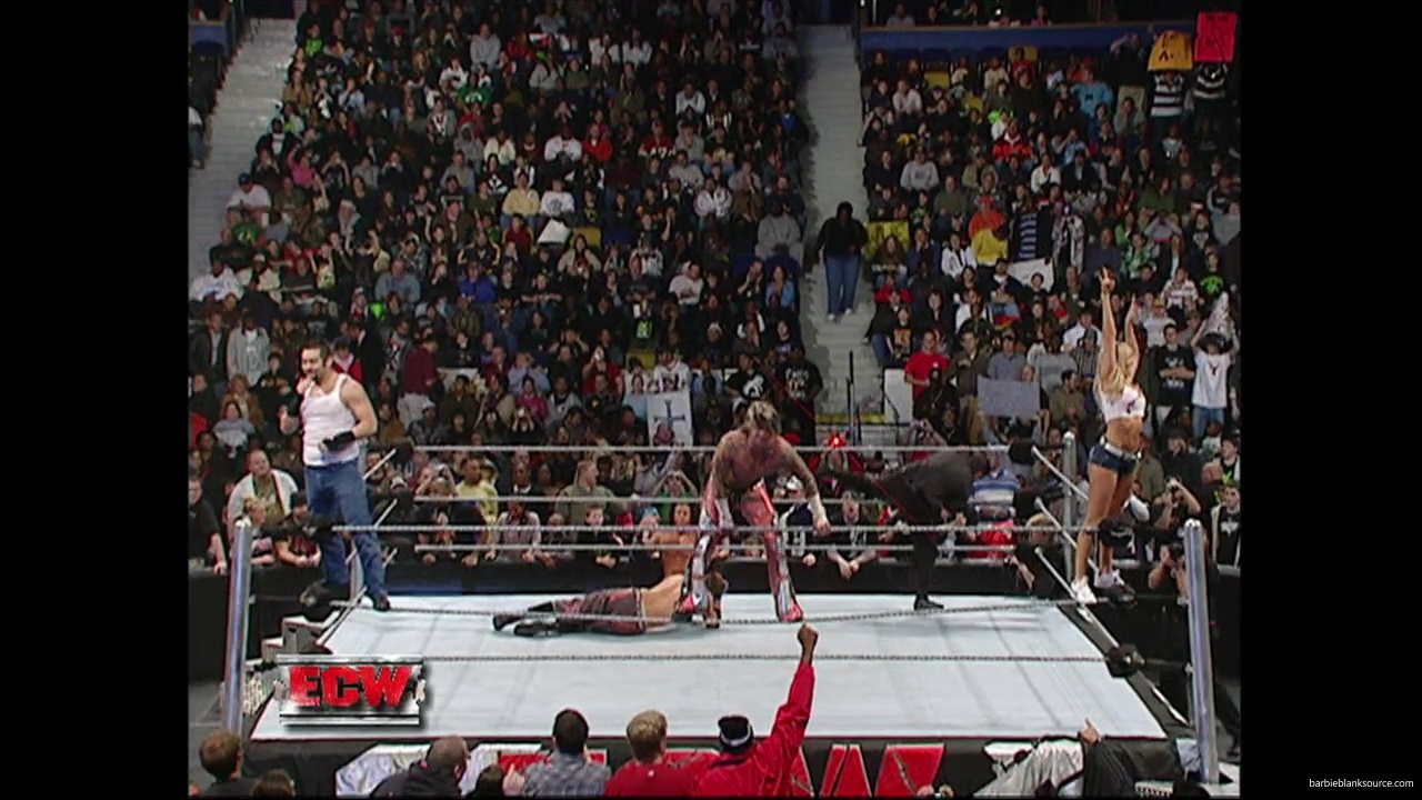 WWE_ECW_01_01_08_Jimmy_Kelly_Shannon_vs_Layla_Morrison_Miz_mp40447.jpg