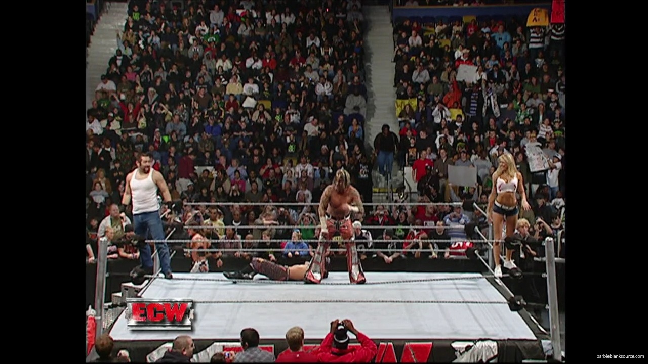 WWE_ECW_01_01_08_Jimmy_Kelly_Shannon_vs_Layla_Morrison_Miz_mp40451.jpg