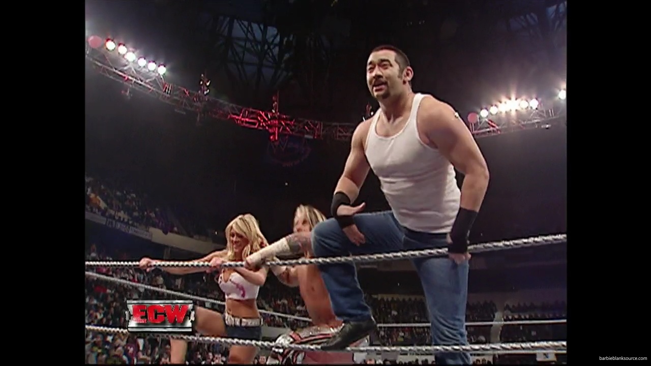 WWE_ECW_01_01_08_Jimmy_Kelly_Shannon_vs_Layla_Morrison_Miz_mp40480.jpg