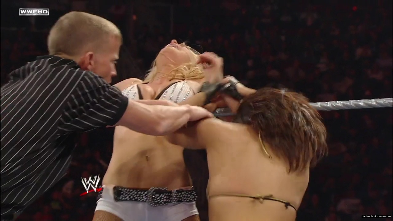 WWE_ECW_02_12_08_Kelly_vs_Layla_mp41725.jpg